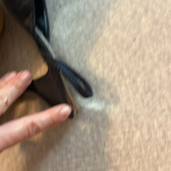 Navy pointed toe shoes. Flowers & beads design. - Picture 3 of 11